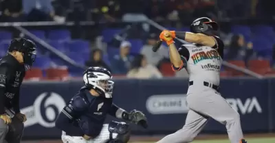 Naranjeros pierde en extra innings el primer juego en Monterrey