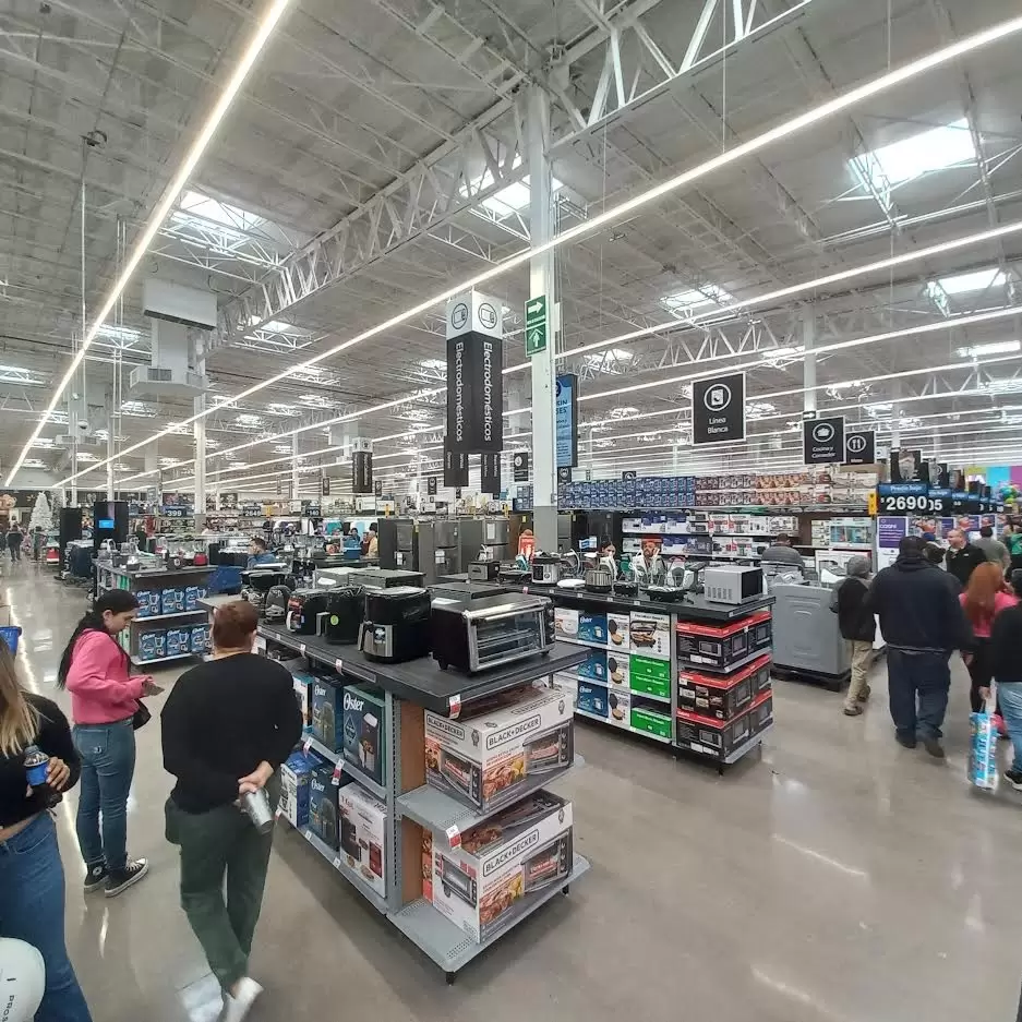 Inauguracin de tiendas Walmart y Sams Club Quiroga