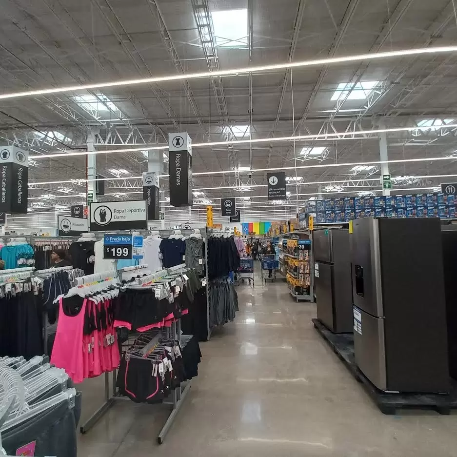 Inauguracin de tiendas Walmart y Sams Club Quiroga