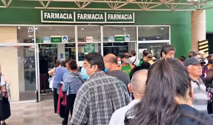 Desabasto de medicamentos persiste