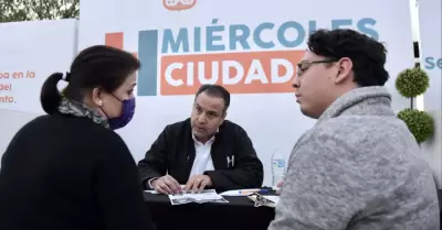 Anuncia Toño Astiazarán obras en Miércoles Ciudadano en la colonia Dunas
