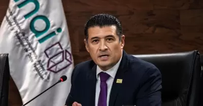 Adrin Alcal, comisionado del INAI