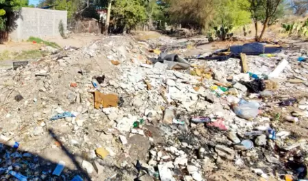 Predio con basura