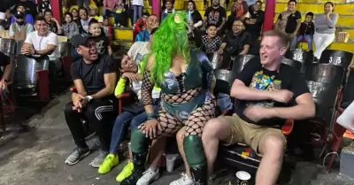 Luchadora se defendi con un golpe del abuso de un aficionado