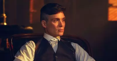 Cillian Murphy como Tommy Shelby.