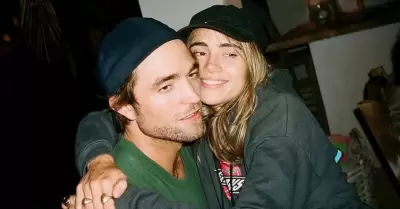 Robert Pattinson y Suki Waterhouse