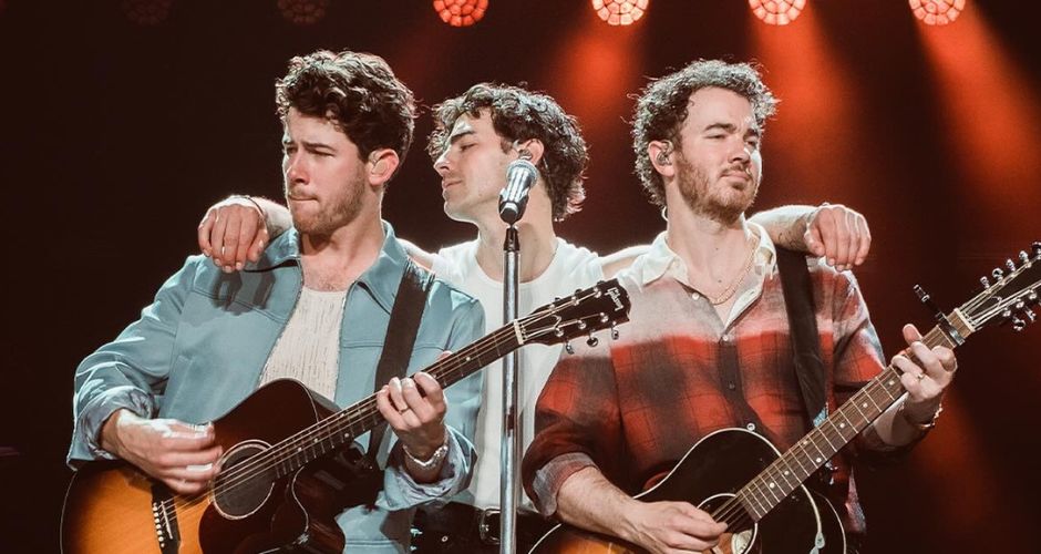 Jonas Brothers postpone concerts in CDMX and Monterrey due to influenza