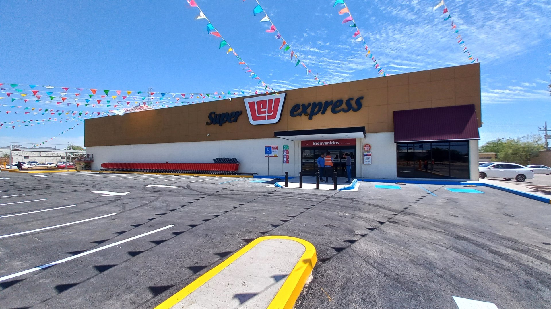 Inauguran nuevo Super Ley Express sucursal Progreso - Uniradio Informa ...