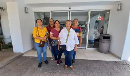 Madres de nios con discapacidad se manifiestan en DIF Sonora