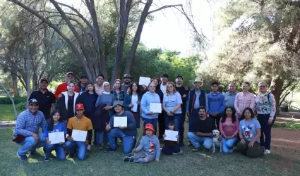 Participan estudiantes del Creson en taller sobre agricultura orgnica