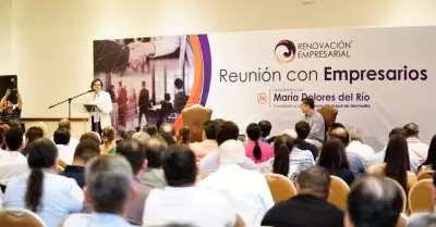 Mara Dolores del Ro se rene con empresarios de Hermosillo