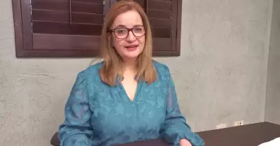 Gema Karina Ibarra Tora, directora de Servicios Escolares de la Unison