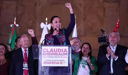 Claudia Sheinbaum Pardo ofrece discurso y celebra en el Zcalo junto con simpati
