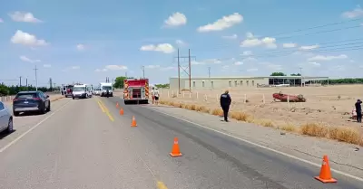 Volcamiento deja un fallecido en carretera a Kino