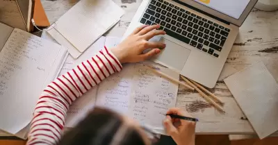 La educación online es fundamental para desarrollar tu carrera, obtener nuevas h