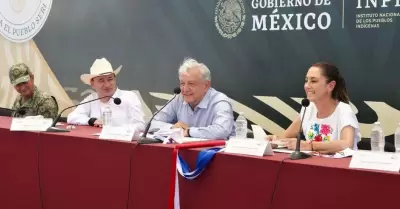 Lpez Obrador en visita a Sonora