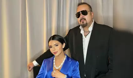 ngela y Pepe Aguilar