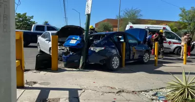 Accidente en Navarrete y Reforma