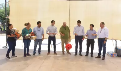 Inauguran cancha multiusos como primera etapa del Centro del Trabajador de la Co