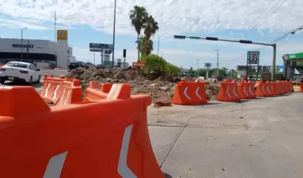 Trabajos de Agua de Hermosillo en el bulevar Morelos