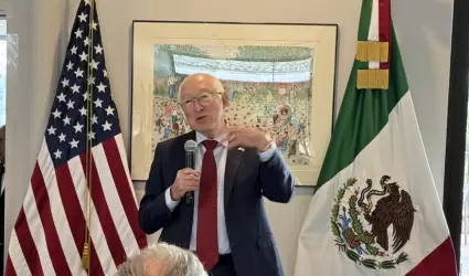 Embajador Ken Salazar