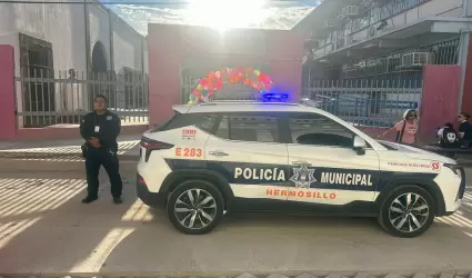 Polica en escuelas de Hermosillo