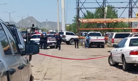 Asesinan a tiros a un hombre mientras estaba en su automvil