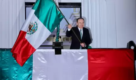 Alfonso Durazo da su tercer Grito de Independencia como Gobernador