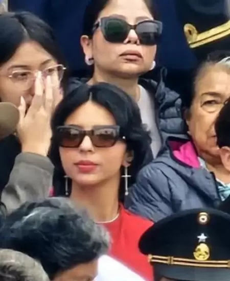 �ngela Aguilar y y Christian Nodal acapararon la atenci�n durante el Desfile Mil