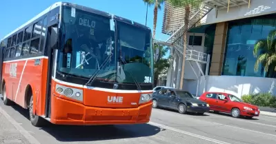 Camin del transporte pblico en Hermosillo.