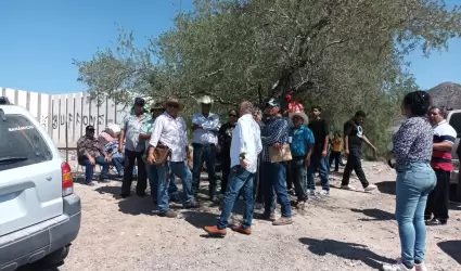 Ejidatarios cerraron los accesos al cerro del Bachoco