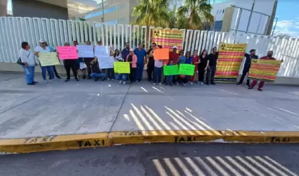 Trabajadores del Hospital General de Especialidades