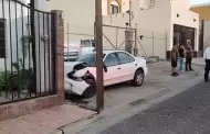 Se impacta contra la pared de una vivienda