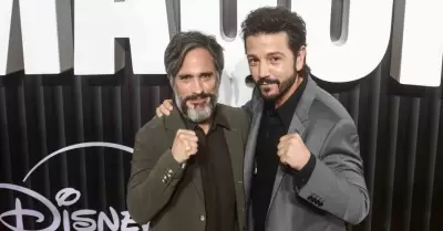 Gael Garca Bernal y Diego Luna protagonizan "La Mquina", una serie de Disney+.