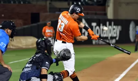 Naranjeros vencen a Yaquis de Obregn