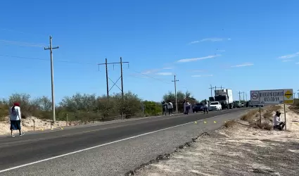 Bloqueo en la carretera Hermosillo-Baha de Kino