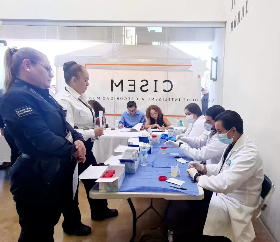 Realizan examen toxicolgico a policas de Hermosillo