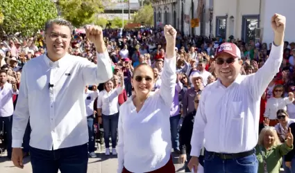 Diputado federal Ramn Flores, alcaldesa de Guaymas Karla Crdova y Heriberto Ca