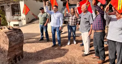 Arranca obra de pavimentacin en calle Valle de lamos