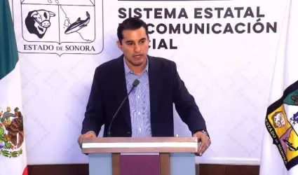 Froyln Gmez, secretario de Educacin