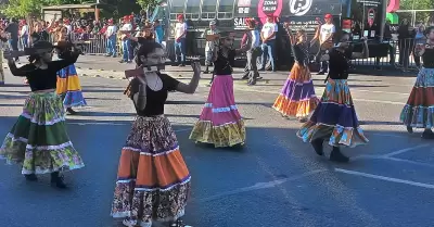 Desfile conmemorativo del aniversario de la Revolucin Mexicana