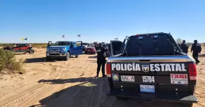 Rescatan a participantes en travesa extraviados en el Desierto de Altar