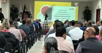 ISAF ofrece curso sobre elaboracin de presupuestos municipales