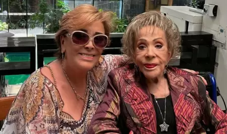 Sylvia Pasquel y Silvia Pinal