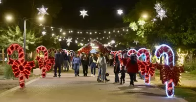 Ambiente navideo en el Parque Madero