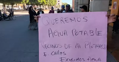 Solicitan la introduccin de agua potable en la invasin Plutarco Elas Calles