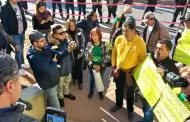 Activistas detienen trabajos de paso a desnivel; autoridades escucharn sus propuestas