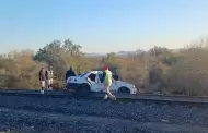 Ferrocarril se lleva auto en Hermosillo