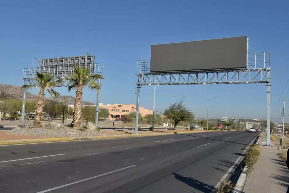 Arcos de seguridad vial con pantallas Led