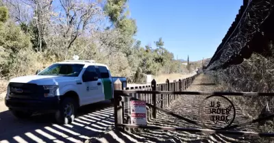 La patrulla Fronteriza (Border Patrol) de Nogales, Arizona, increment los patru